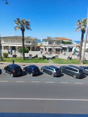 Viareggio - Fronte spiaggia